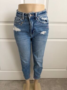 American Eagle High-Waist Jeans w/Cute Embroidery Size 2